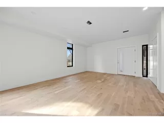 Photo #3: 2972113 Listing