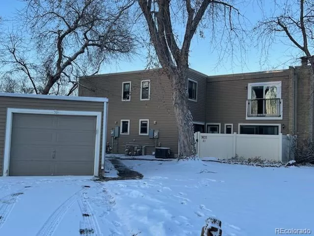 MLS: 2973246 Condo For Sale