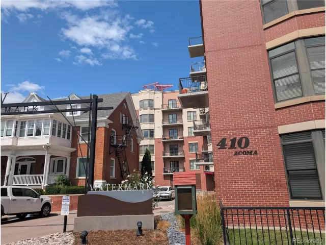 MLS: 2981441 Condo For Sale