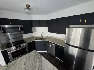 Photo #2: 2983563 Listing