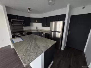 Photo #3: 2983563 Listing