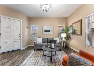 Photo #2: 2985777 Listing