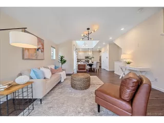 Photo #4: 2989349 Listing