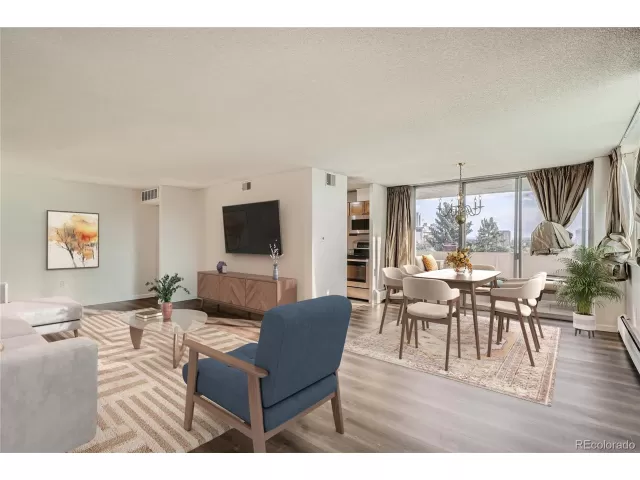 MLS: 2989546 Condo For Sale