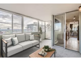 Photo #4: 2989546 Listing