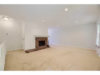 Photo #3: 2993438 Listing