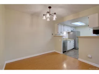 Photo #6: 3001131 Listing