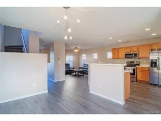 Photo #5: 3002390 Listing