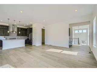 Photo #4: 3004448 Listing