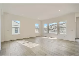 Photo #6: 3004448 Listing