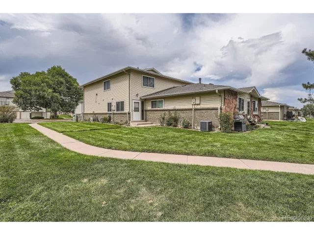 MLS: 3009518 Condo For Sale