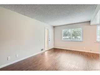 Photo #4: 3009518 Listing