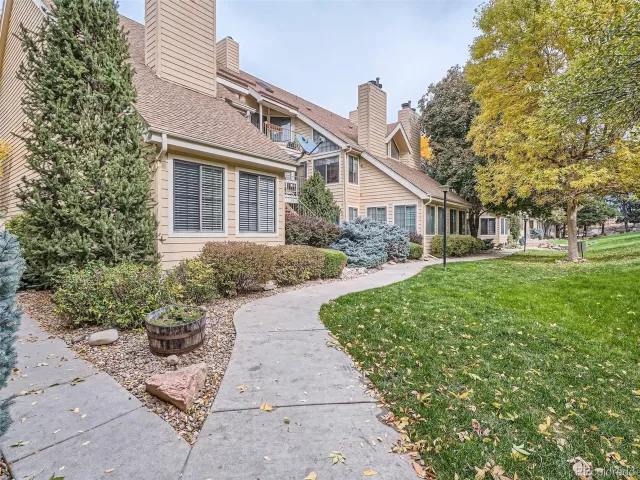 MLS: 3011955 Condo For Sale