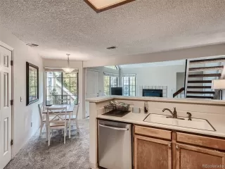 Photo #6: 3011955 Listing