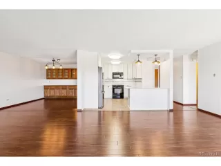 Photo #4: 3013738 Listing