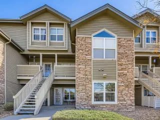 More Details about MLS # 3018267 : 3241 S YAMPA WAY B AURORA CO 80013