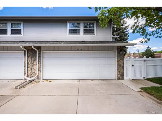 MLS: 3020610 Condo For Sale