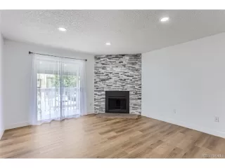 Photo #2: 3022708 Listing 