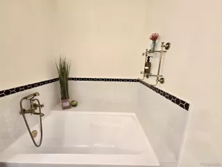 Photo #5: 3024355 Listing 