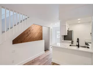 Photo #2: 3027640 Listing