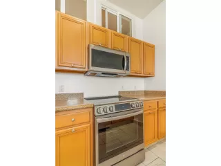 Photo #4: 3028206 Listing 