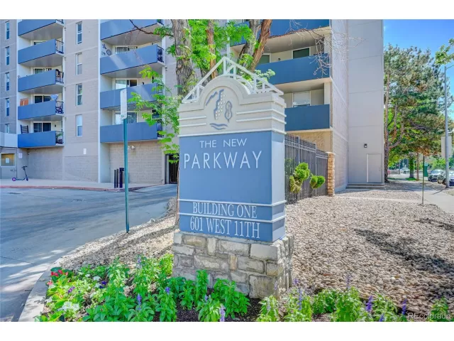 MLS: 3030131 Condo For Sale