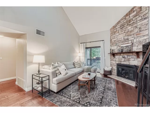 MLS: 3032004 Condo For Sale