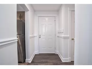 Photo #3: 3032727 Listing 