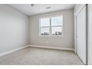 Photo #5: 3033497 Listing