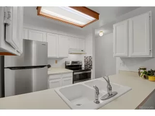 Photo #4: 3034342 Listing