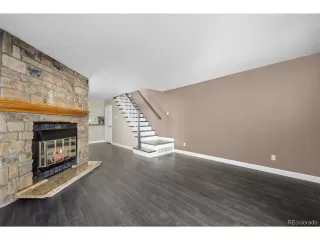 Photo #4: 3037899 Listing 