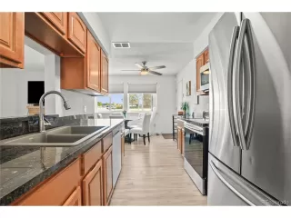 Photo #5: 3038328 Listing