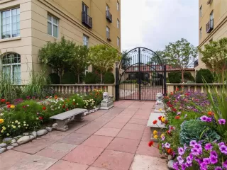 Photo #3: 3039021 Listing