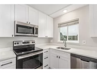 Photo #4: 3041435 Listing