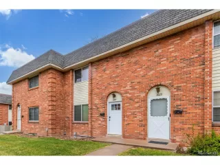 Photo #5: 3041435 Listing