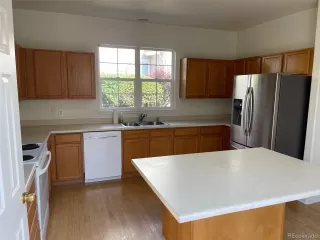 Photo #3: 3041952 Listing 