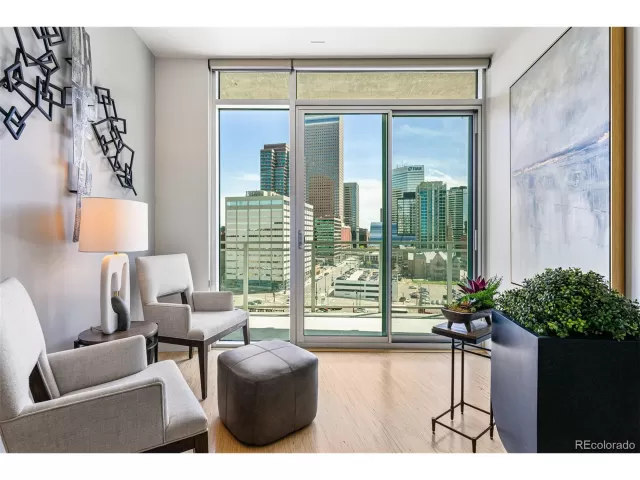 MLS: 3047209 Condo For Sale