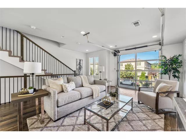 MLS: 3053654 Condo For Sale