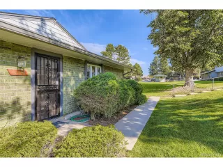 More Details about MLS # 3055203 : 12486 E KANSAS PL AURORA CO 80012