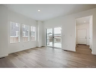 Photo #4: 3059396 Listing