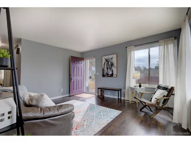 MLS: 3060343 Condo For Sale