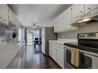 Photo #6: 3060343 Listing