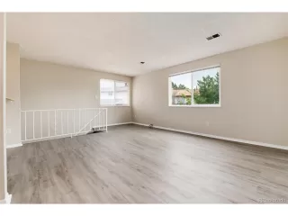 Photo #5: 3061435 Listing