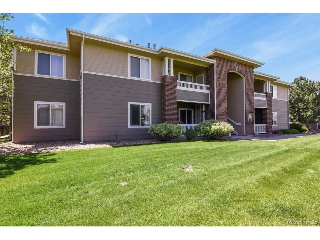 MLS: 3062918 Condo For Sale