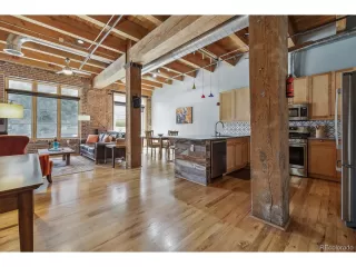 Photo #4: 3067370 Listing