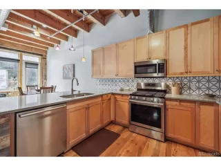 Photo #6: 3067370 Listing