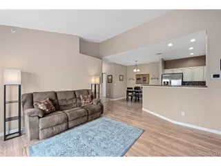 Photo #3: 3069606 Listing