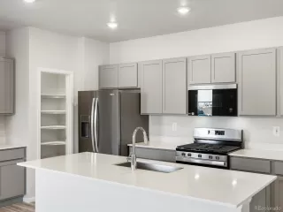 Photo #3: 3070867 Listing 