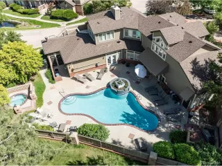 Photo #4: 3073378 Listing