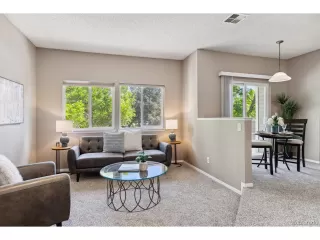 Photo #6: 3073378 Listing